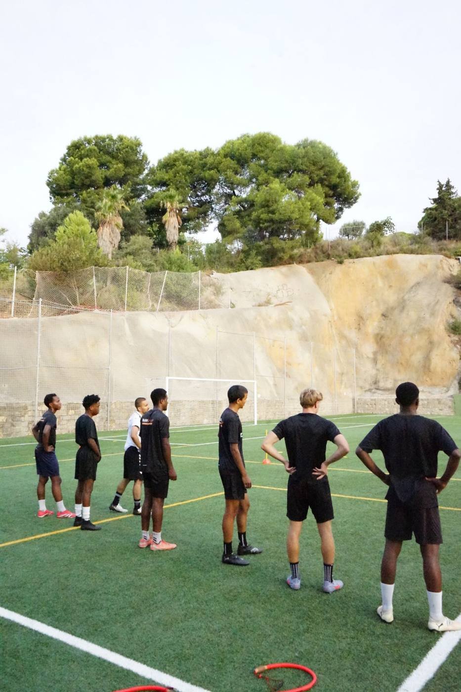 Zodiac Pro players lined up during a training briefing